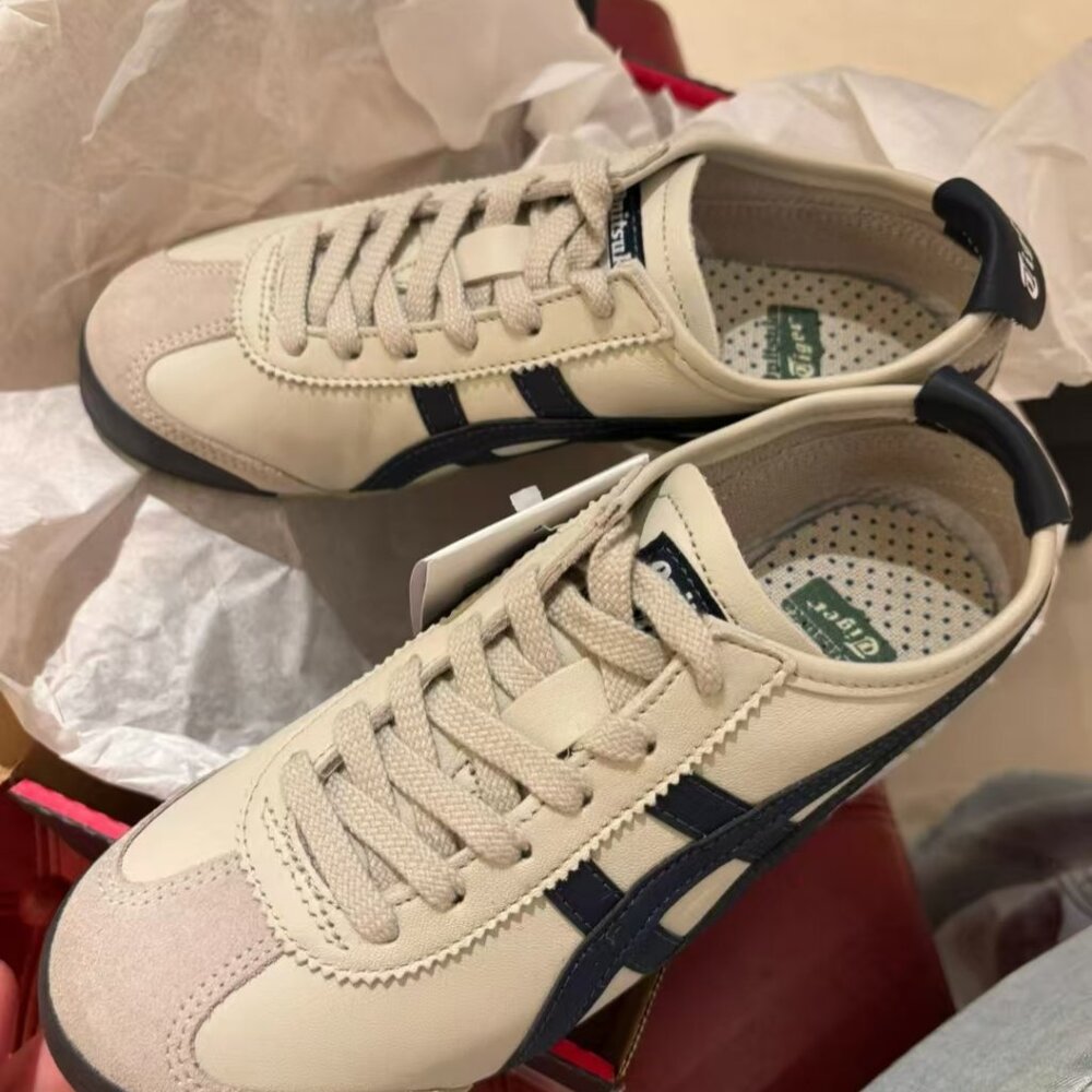Onitsuka Tiger MEXICO 66 Women's Casual Sneakers [Multiple Sizes] - Picture 2 of 3